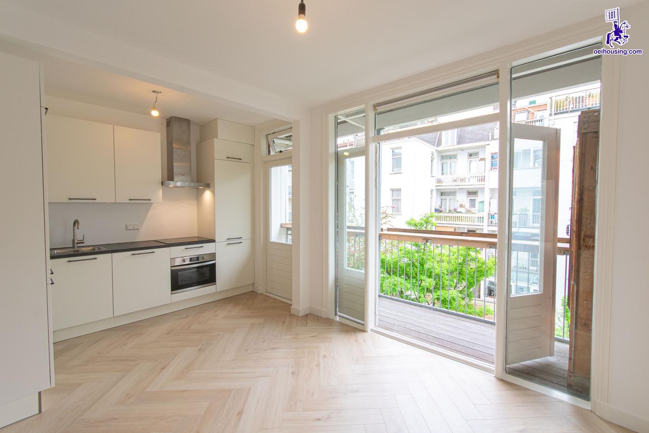Appartement met zonnig balkon in Oud-West - Afbeelding 4