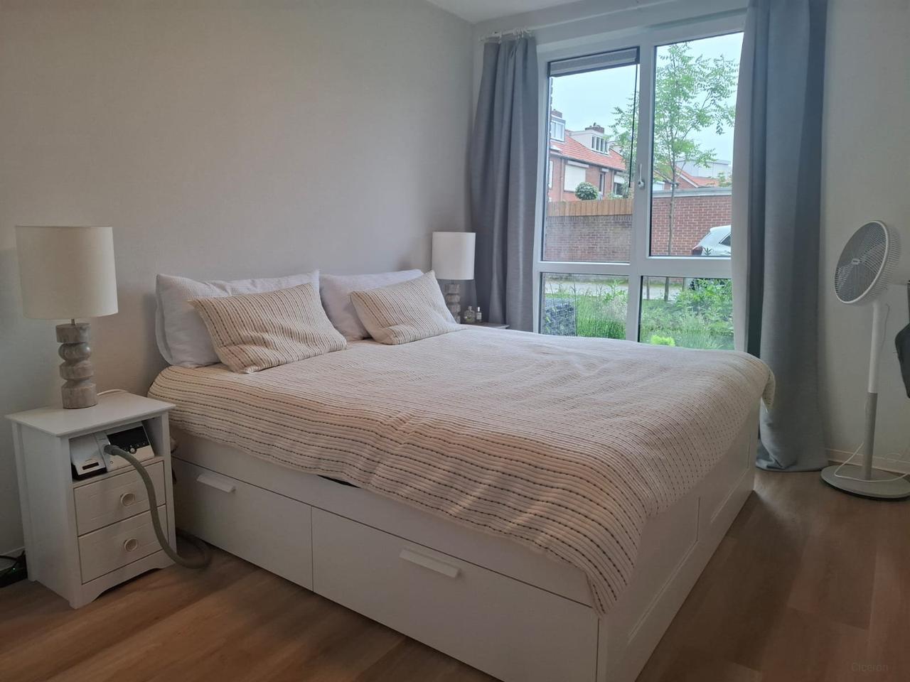 1-bedroom apartment with balcony in Eindhoven - Image 5