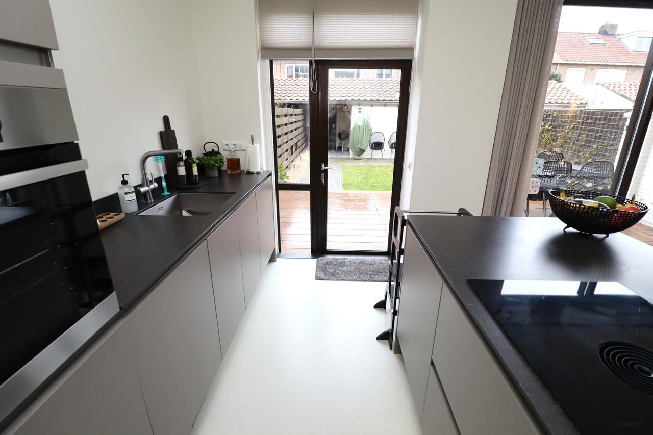 Gemeubileerd huis met 4 slaapkamers - Afbeelding 9