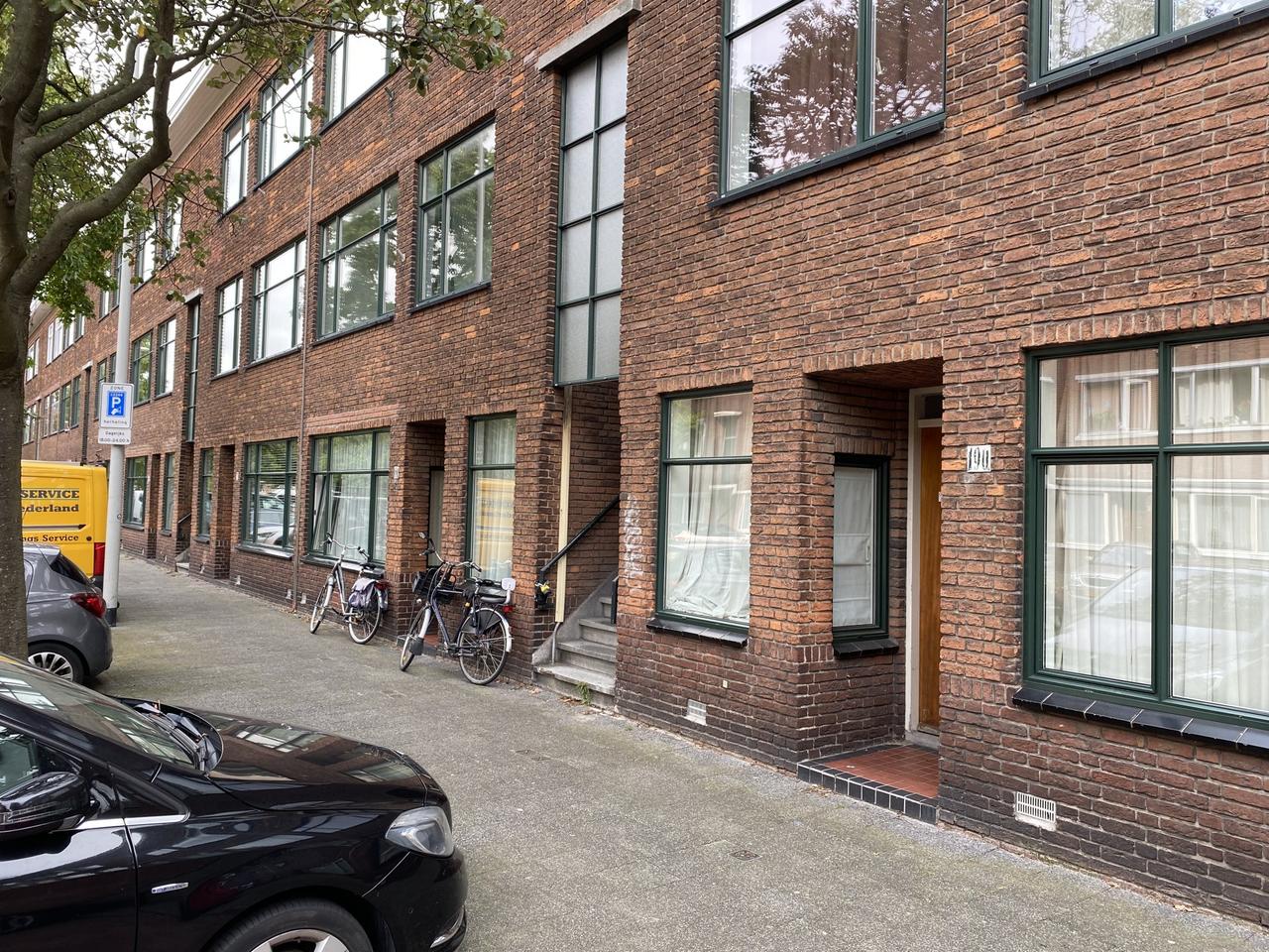 4-kamer appartement met balkon in Leyenburg - Afbeelding 2