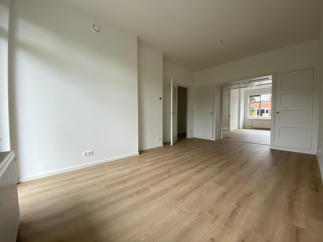 4-kamer appartement met balkon in Leyenburg - Afbeelding 9