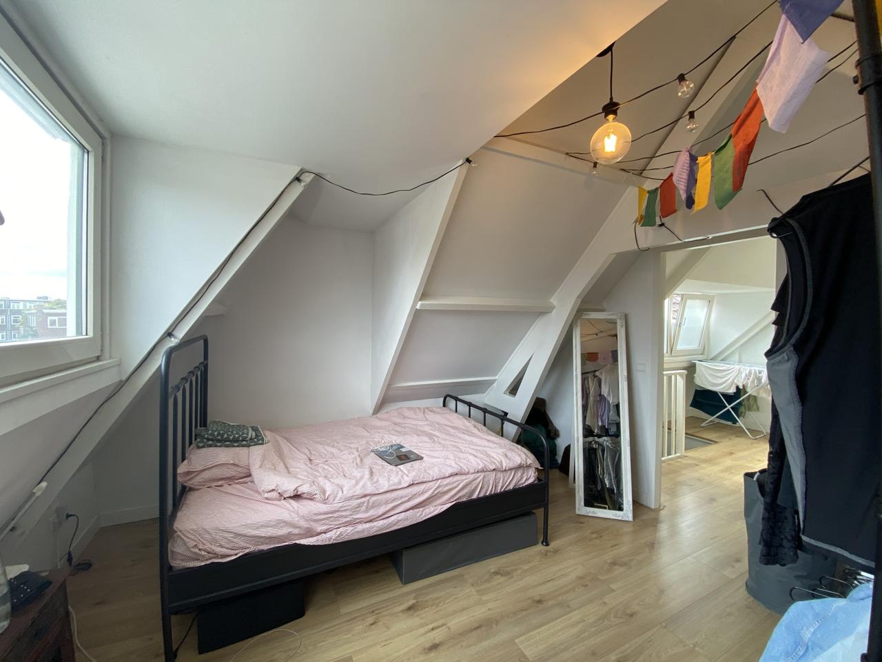 Licht dubbel bovenhuis met balkon - Afbeelding 8