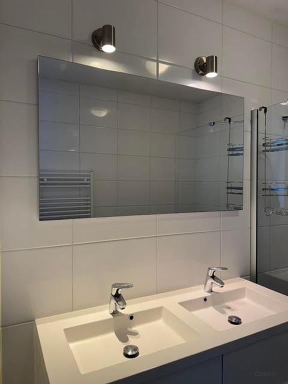 Furnished 89m² apartment in Cool - Image 4