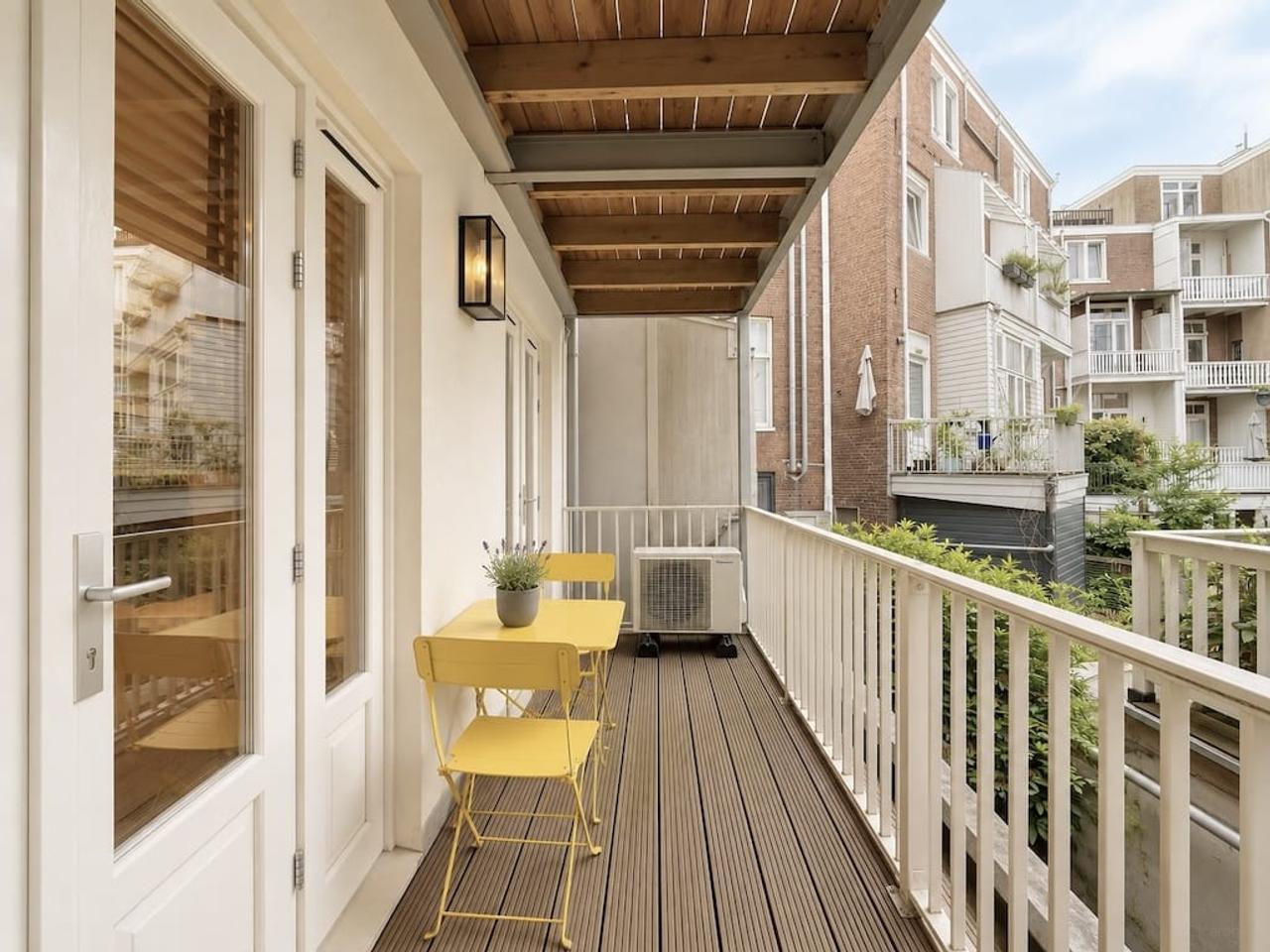 2-bedroom apartment with balcony - Image 9