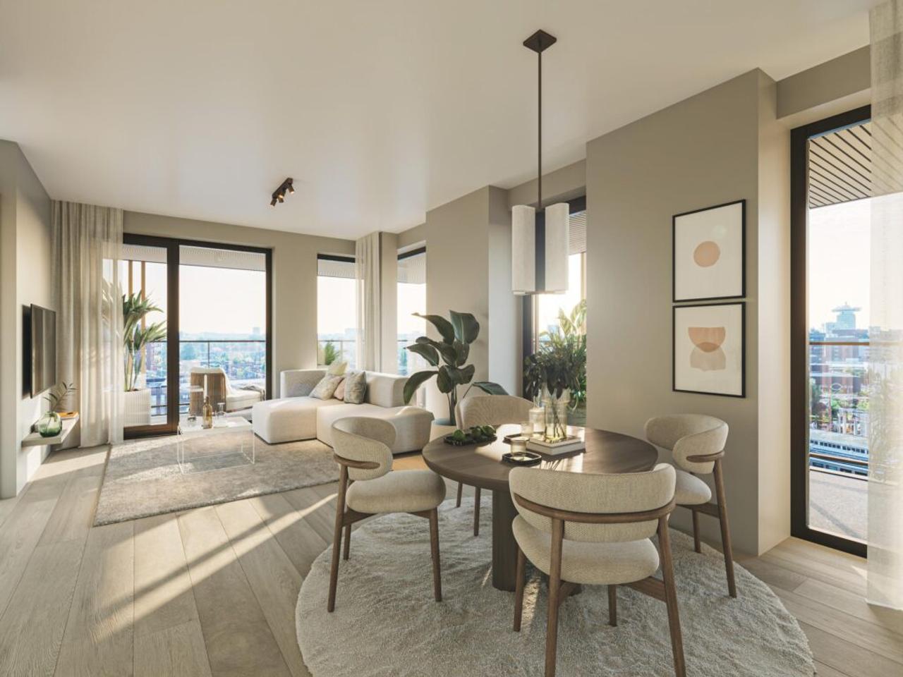 Panoramic living overlooking the IJ on the 11th floor - Image 3