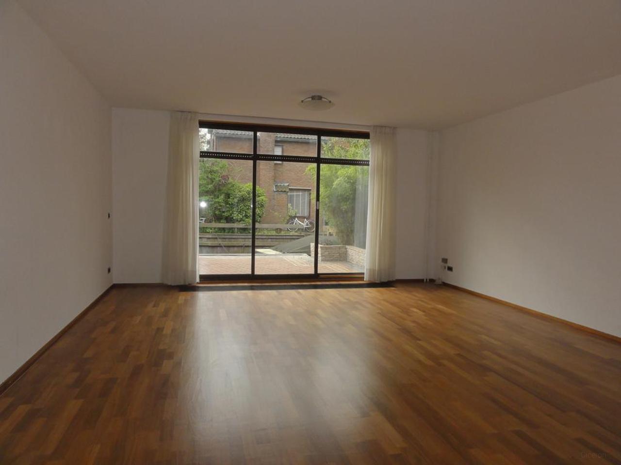 Huis aan het water met garage in Leiden - Afbeelding 5
