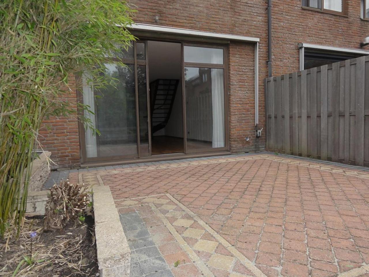 Huis aan het water met garage in Leiden - Afbeelding 6