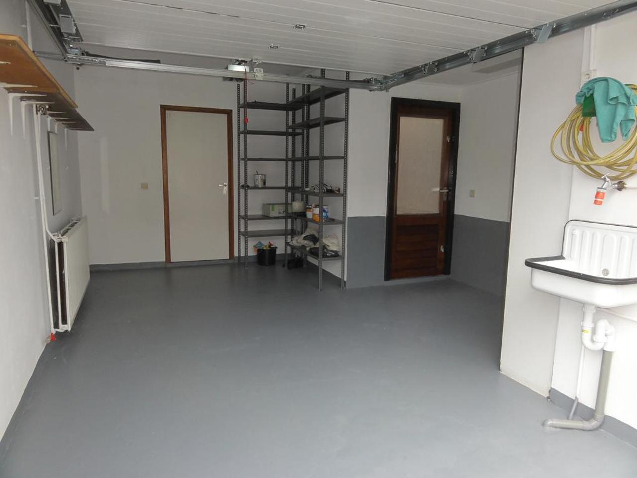 Huis aan het water met garage in Leiden - Afbeelding 11
