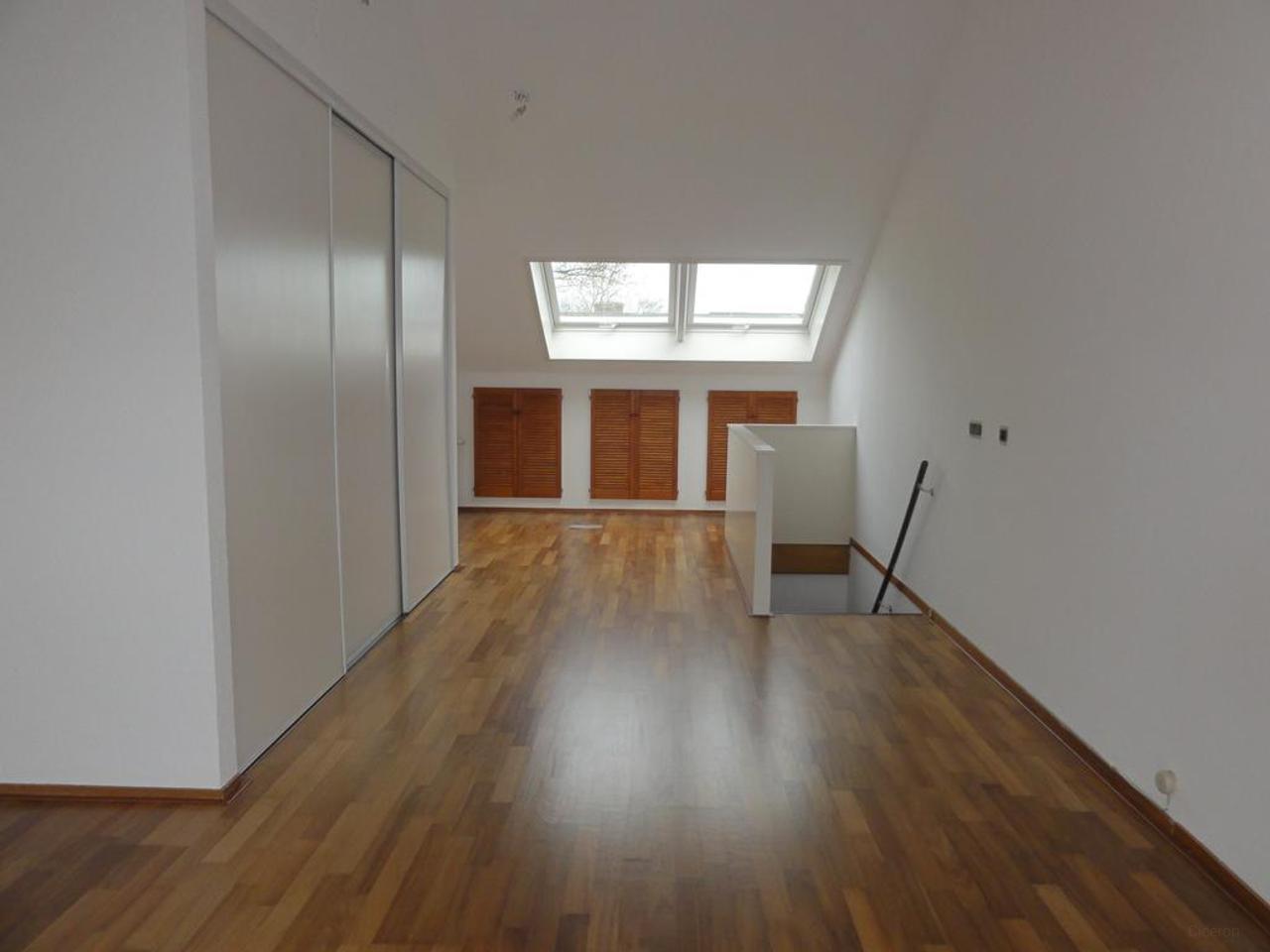 Huis aan het water met garage in Leiden - Afbeelding 21