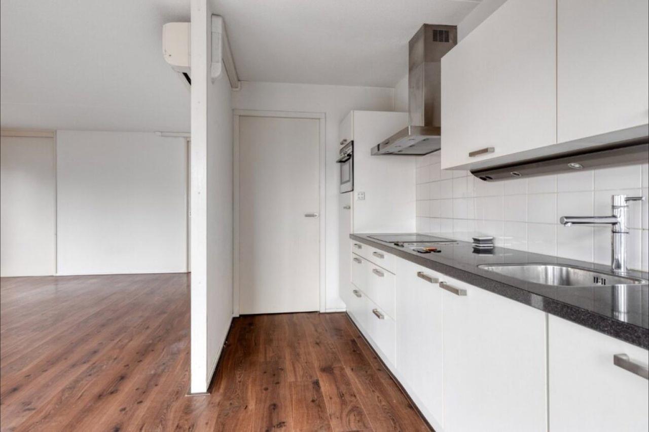 Bright 3-room apartment in Oostelijk Havengebied - Image 11