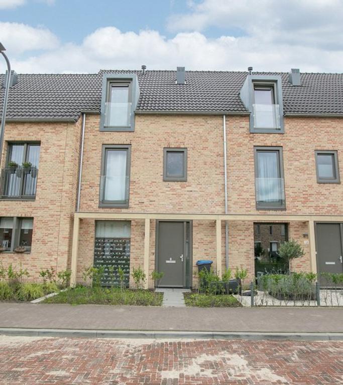 131 m² gezinswoning met tuin - Afbeelding 1