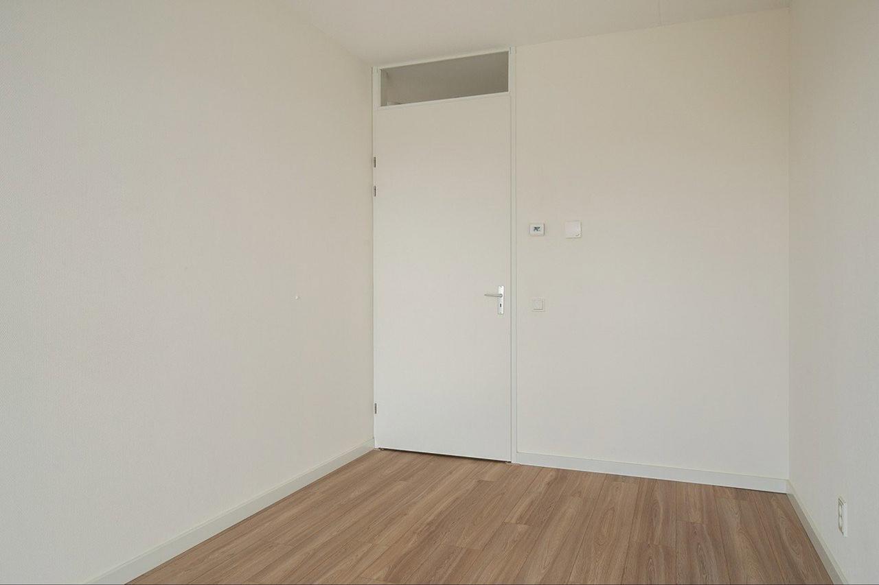 Gasloos 3-kamerappartement in Kanaleneiland-Noord - Afbeelding 19