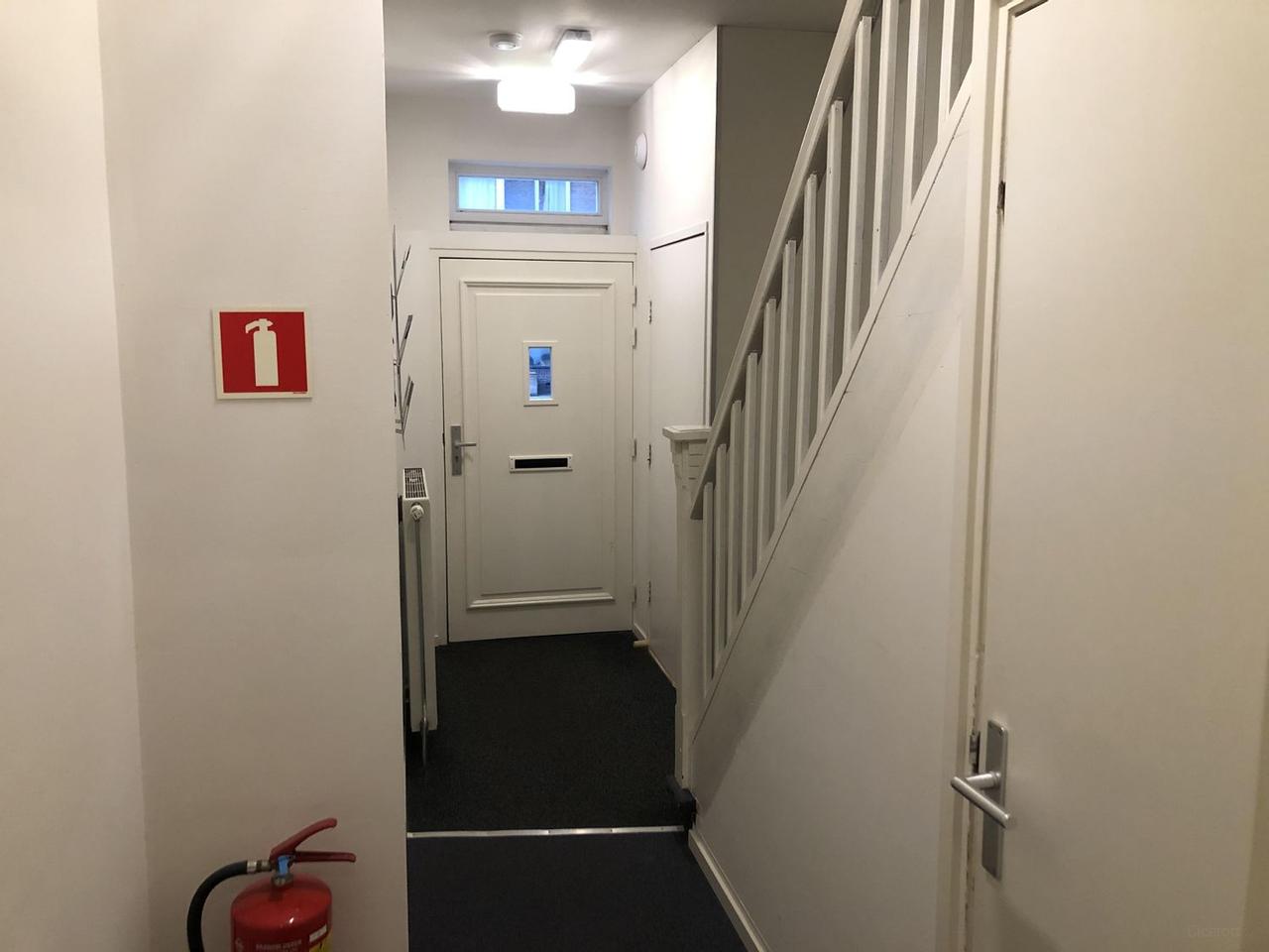 Gemeubileerde studio vlak bij universiteit - Afbeelding 10