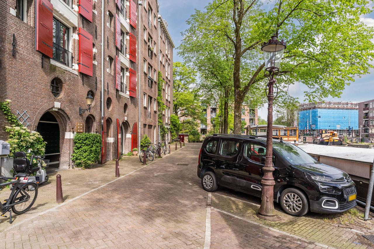 Bright 2-bedroom apartment on Brouwersgracht - Image 7