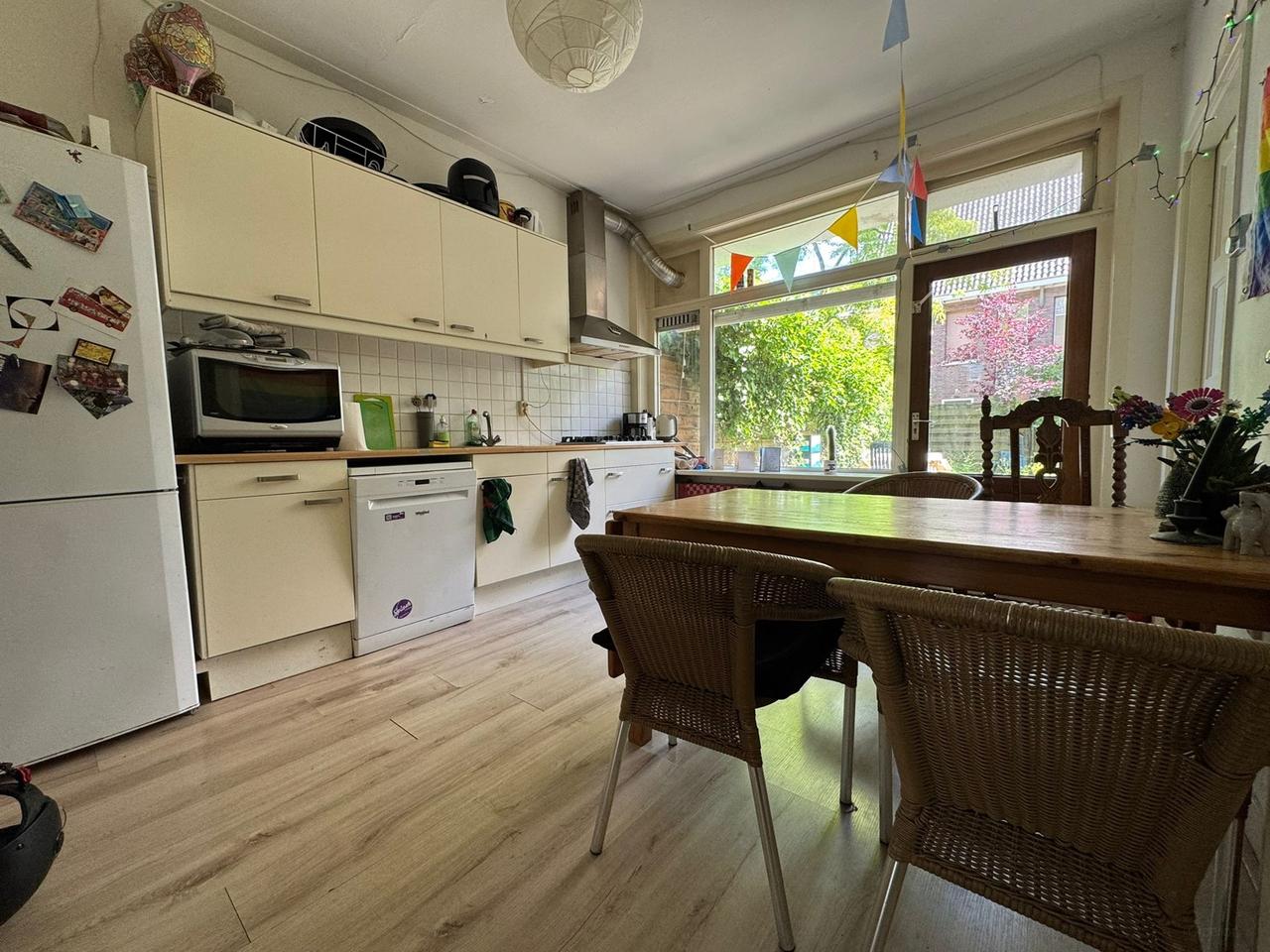 Studentenkamer met tuin in Indische Buurt - Afbeelding 5