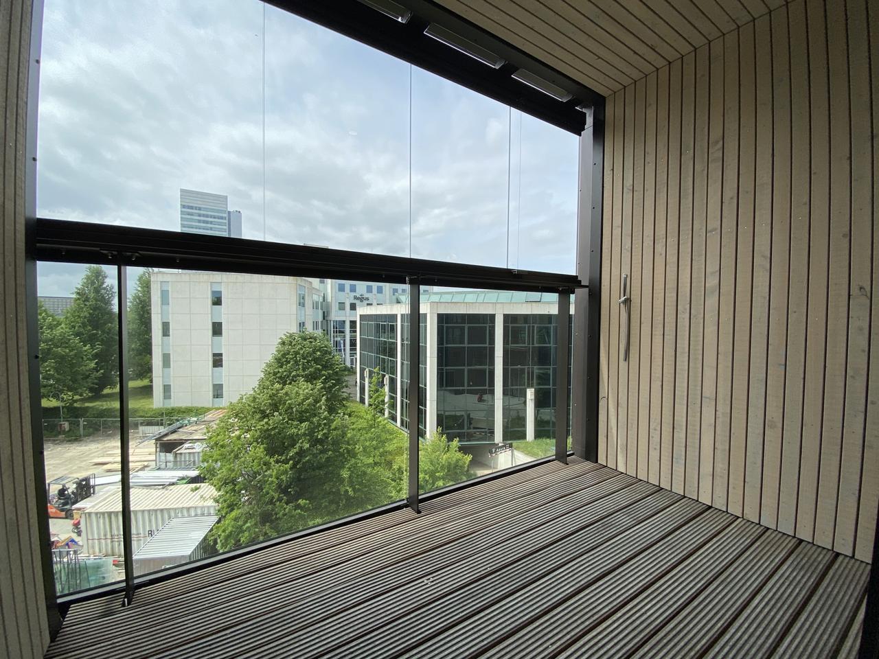 Split-level studio met balkon in Hyde Park - Afbeelding 10