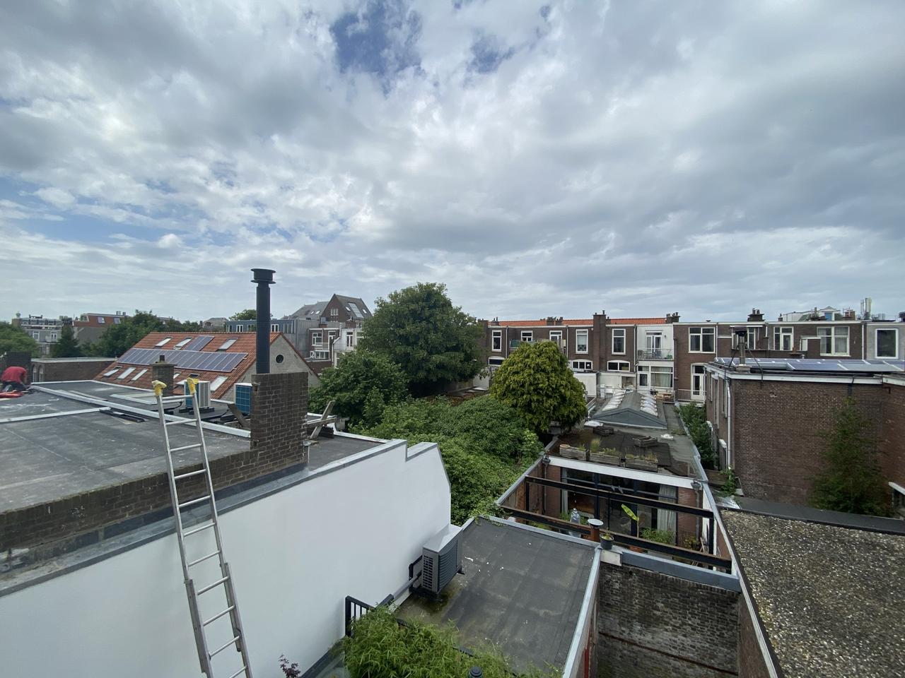 Licht dubbel bovenhuis met balkon - Afbeelding 24