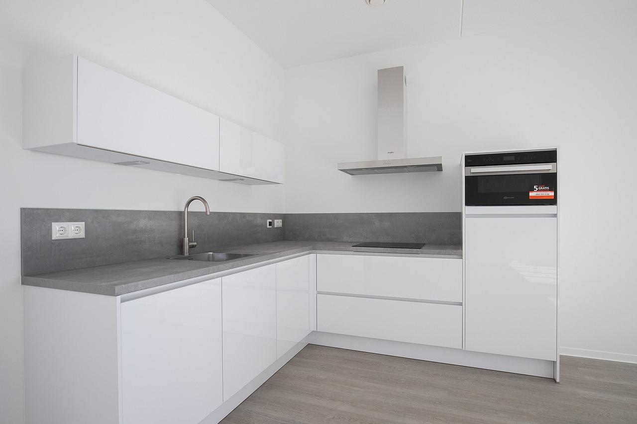 Energy-efficient apartment (79m²) in Strijp-S - Image 4
