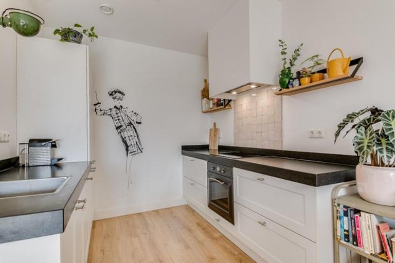 2-kamerappartement met balkon en parkeerplek - Afbeelding 14