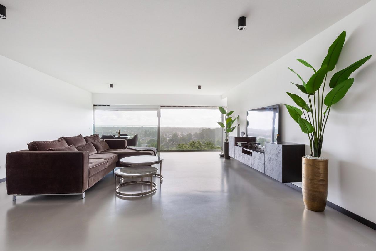 Penthouse op 11 hoog met uitzicht - Afbeelding 1