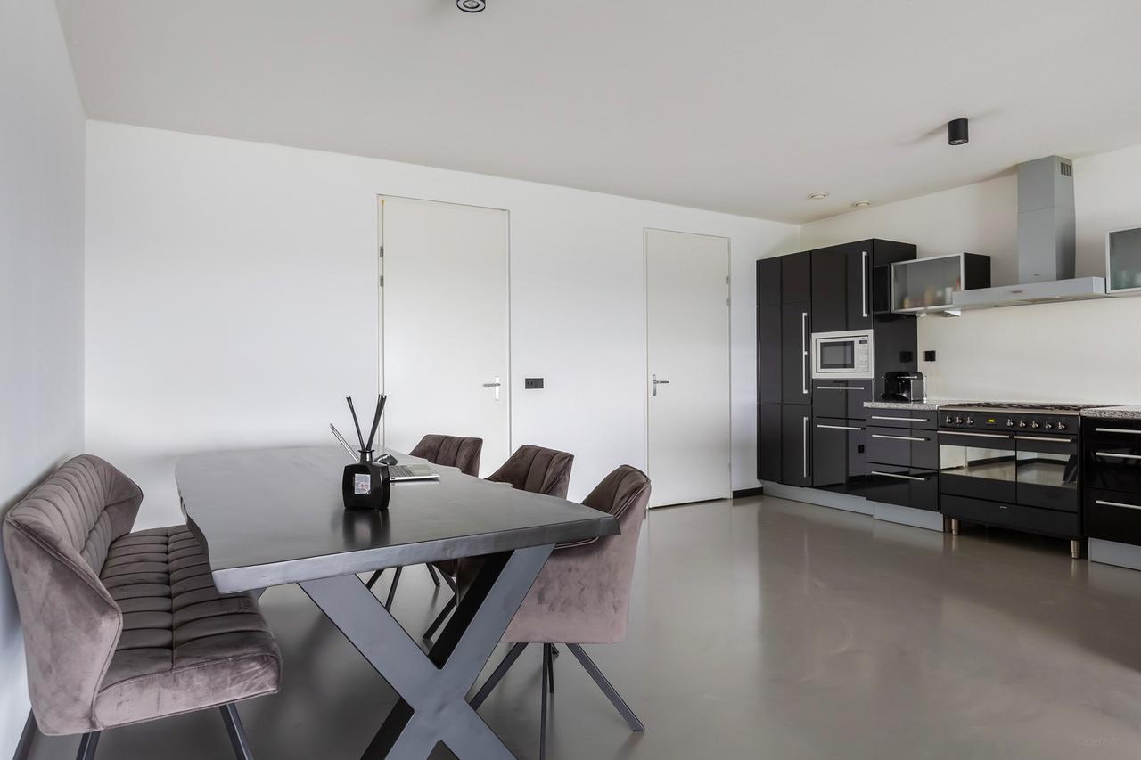 Penthouse op 11 hoog met uitzicht - Afbeelding 10