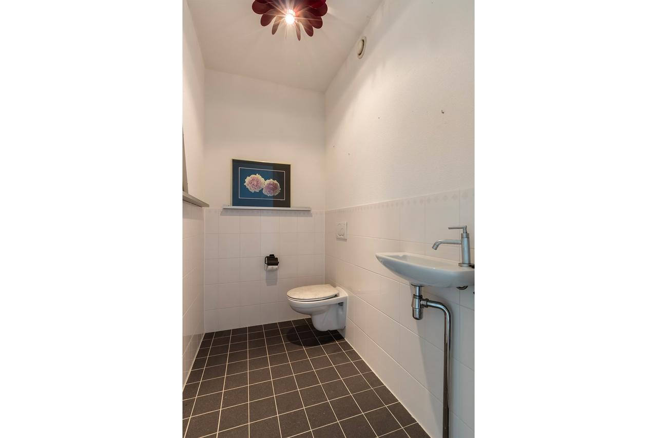 Penthouse op 11 hoog met uitzicht - Afbeelding 18