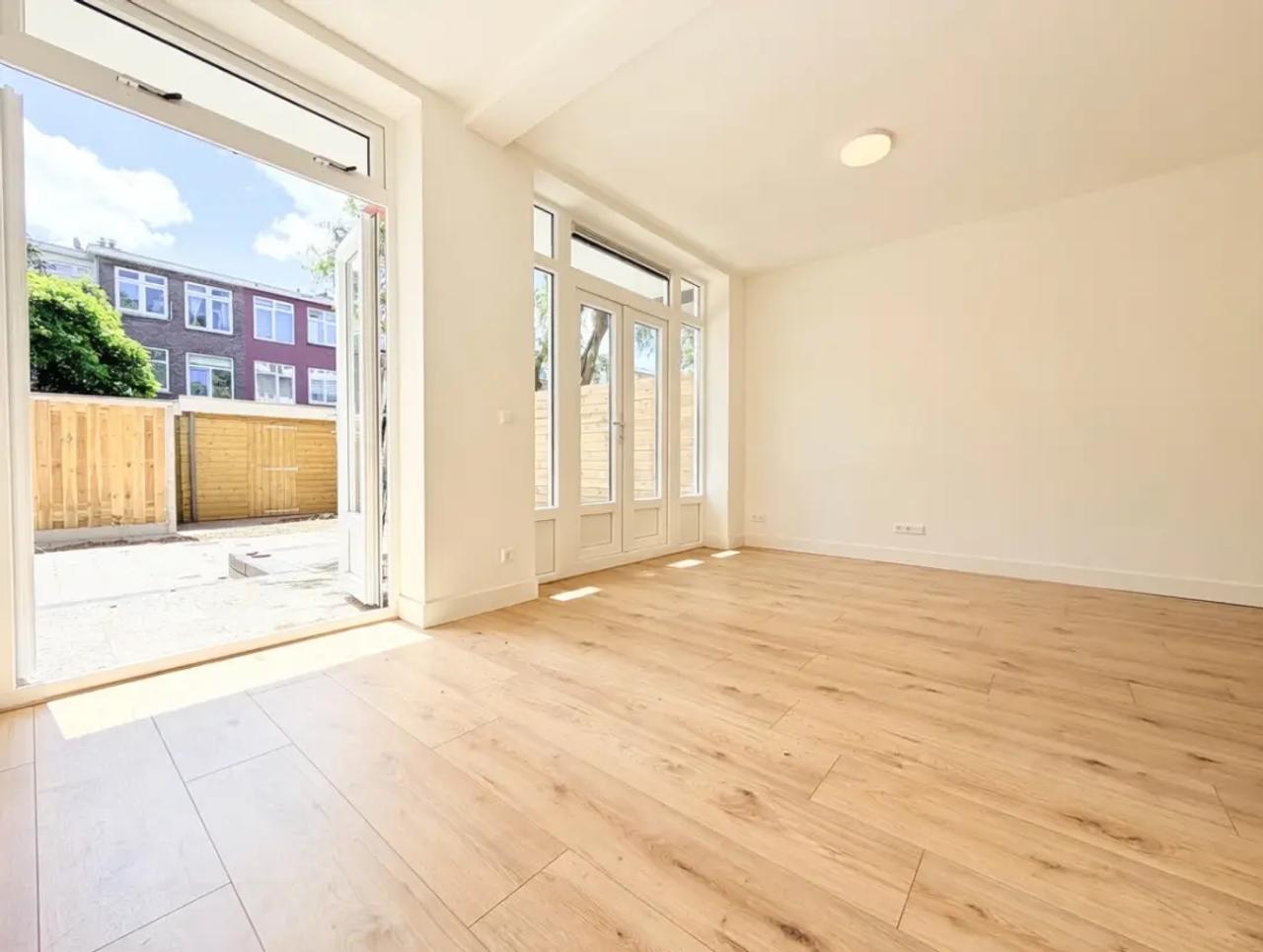 Begane grond appartement met tuin - Afbeelding 2