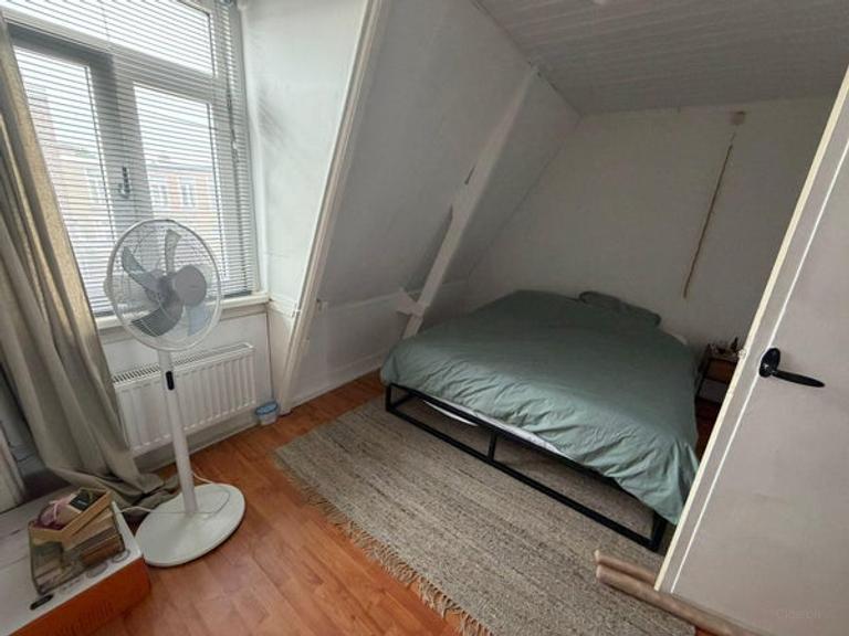 Woning met 3 slaapkamers en tuin bij centrum - Afbeelding 6