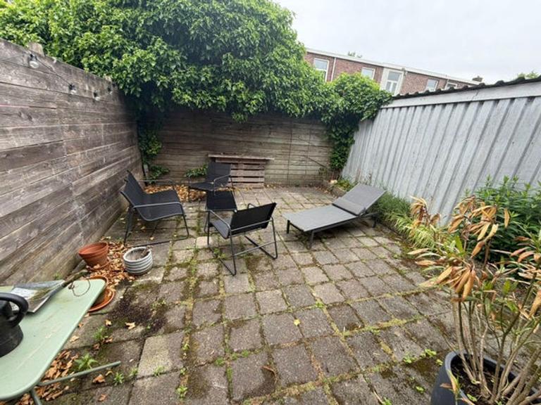 Woning met 3 slaapkamers en tuin bij centrum - Afbeelding 7