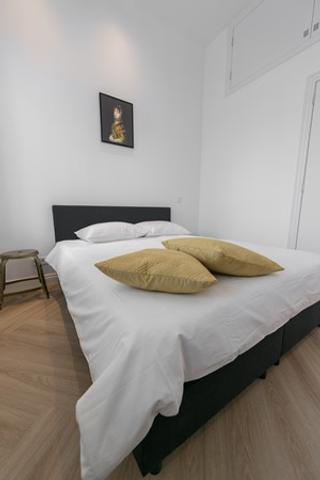 Gemeubileerd appartement met terras - Afbeelding 7