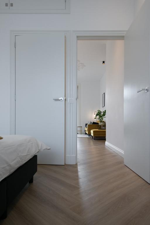 Gemeubileerd appartement met terras - Afbeelding 8