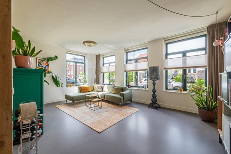 5-slaapkamer huis met tuin en garage - Afbeelding 3