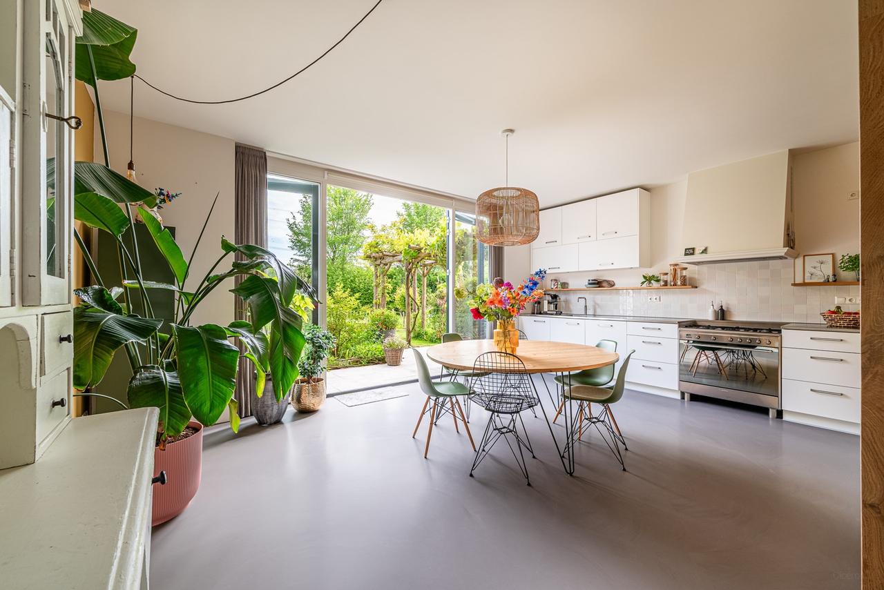 5-slaapkamer huis met tuin en garage - Afbeelding 7