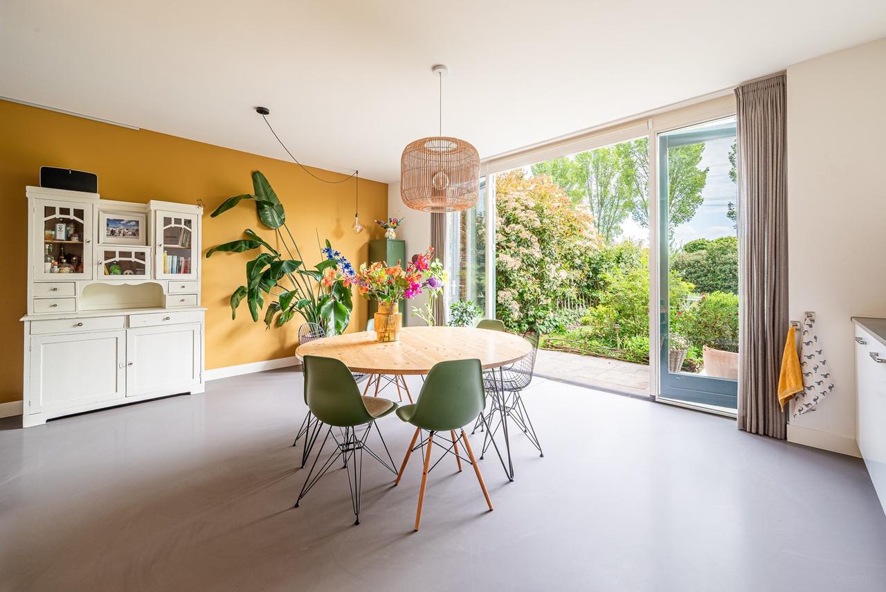 5-slaapkamer huis met tuin en garage - Afbeelding 12