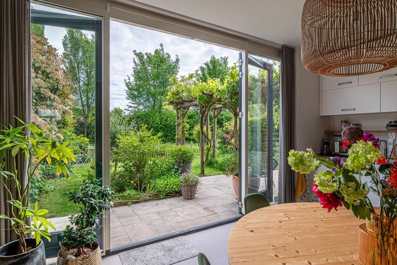5-slaapkamer huis met tuin en garage - Afbeelding 13