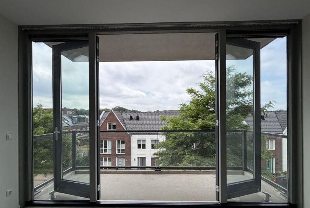 3-kamerappartement met parkeerplaats in Enka - Afbeelding 3