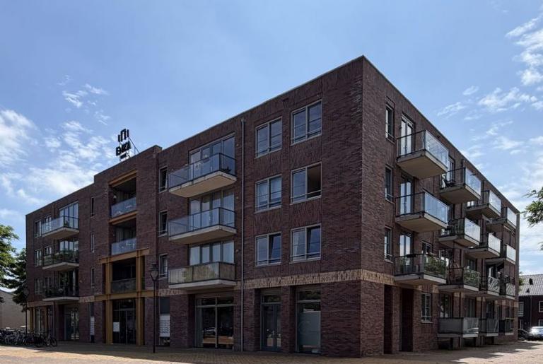 3-kamerappartement met parkeerplaats in Enka - Afbeelding 4