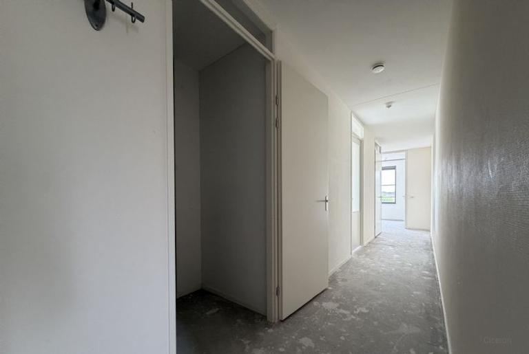 3-kamerappartement met parkeerplaats in Enka - Afbeelding 5