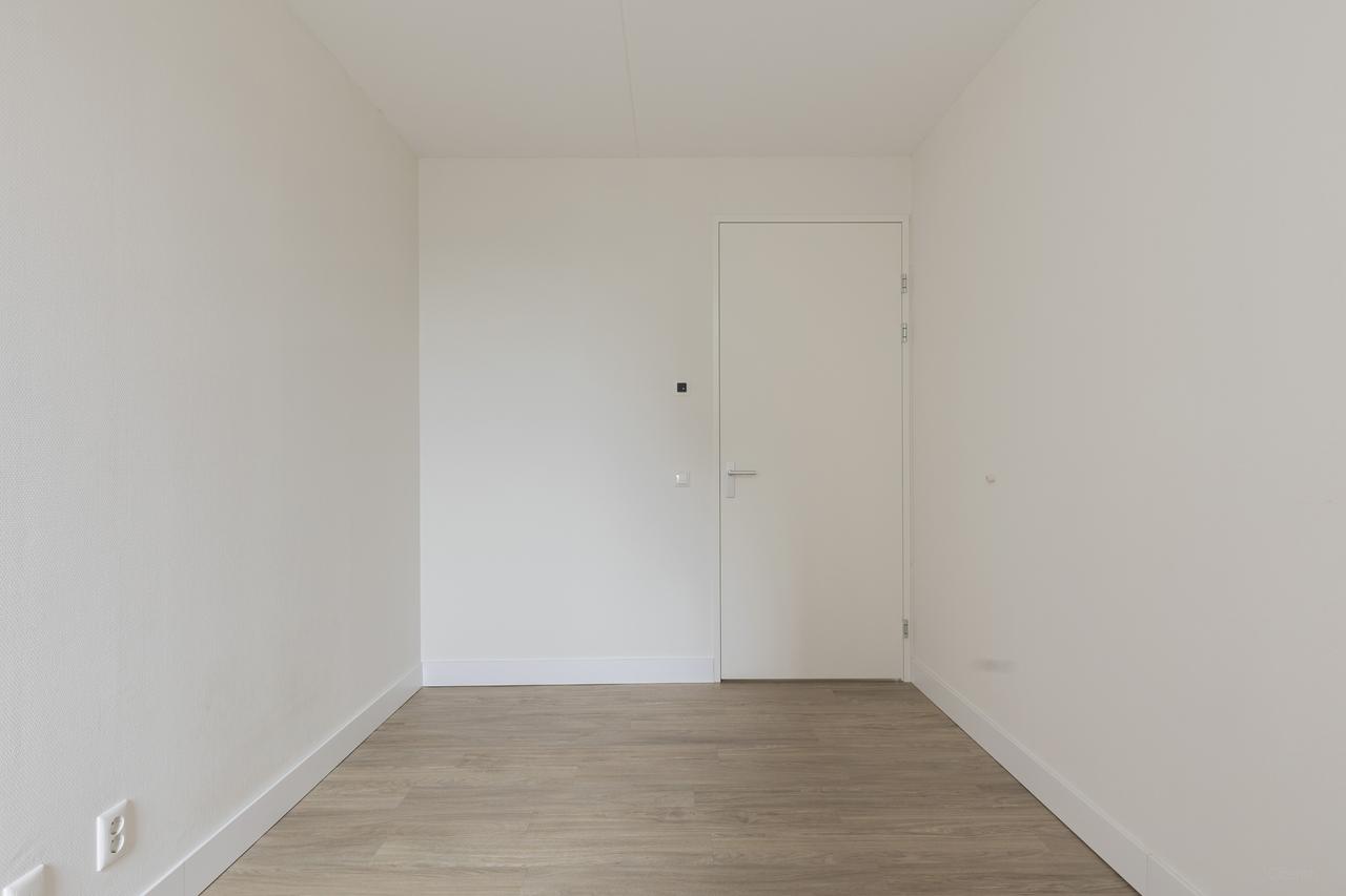 Hoekappartement met loggia in Laakhaven - Afbeelding 4