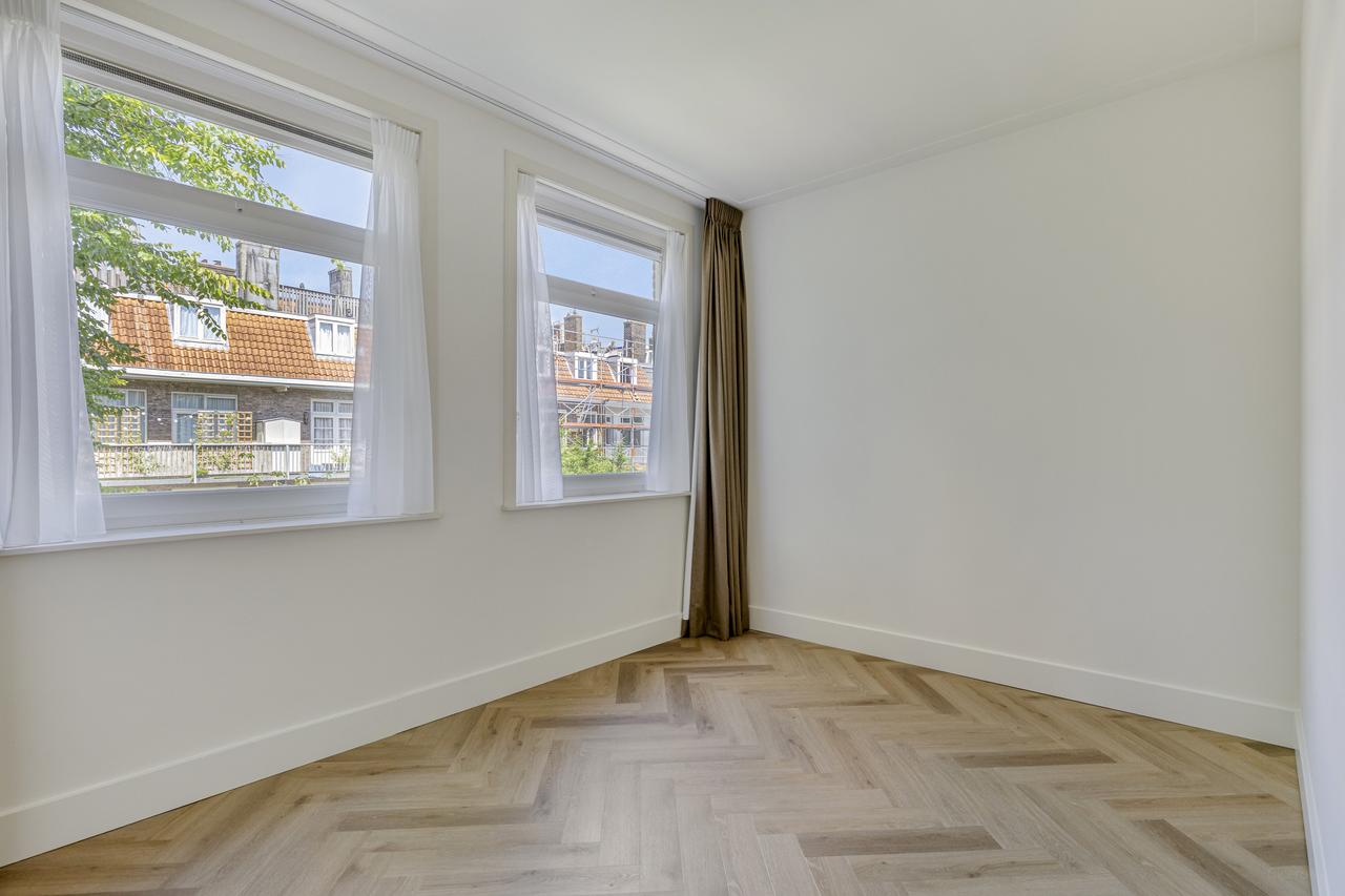 75 m2 met 2 slaapkamers in Rivierenbuurt - Afbeelding 5