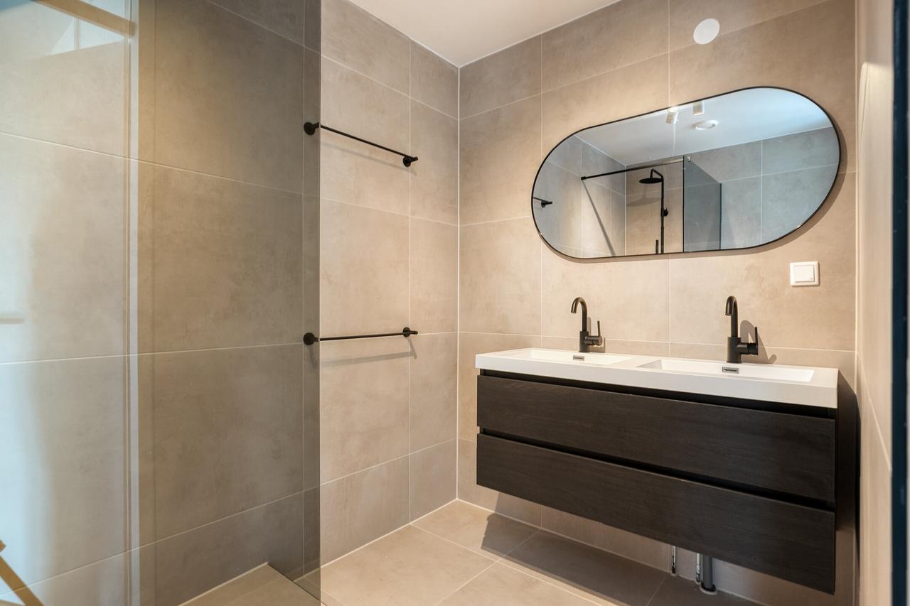 3-kamer appartement met balkon - Afbeelding 10