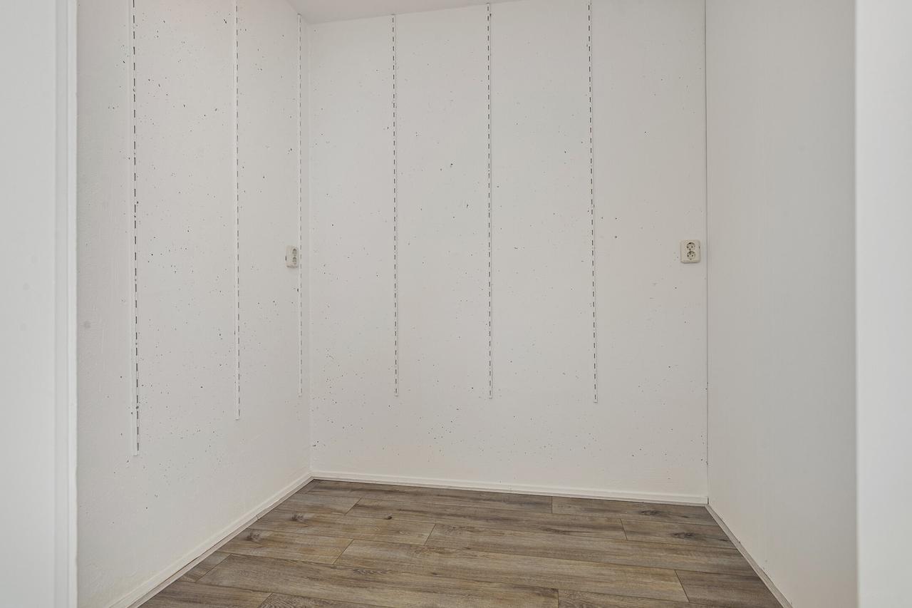 3-kamer appartement met balkon - Afbeelding 16