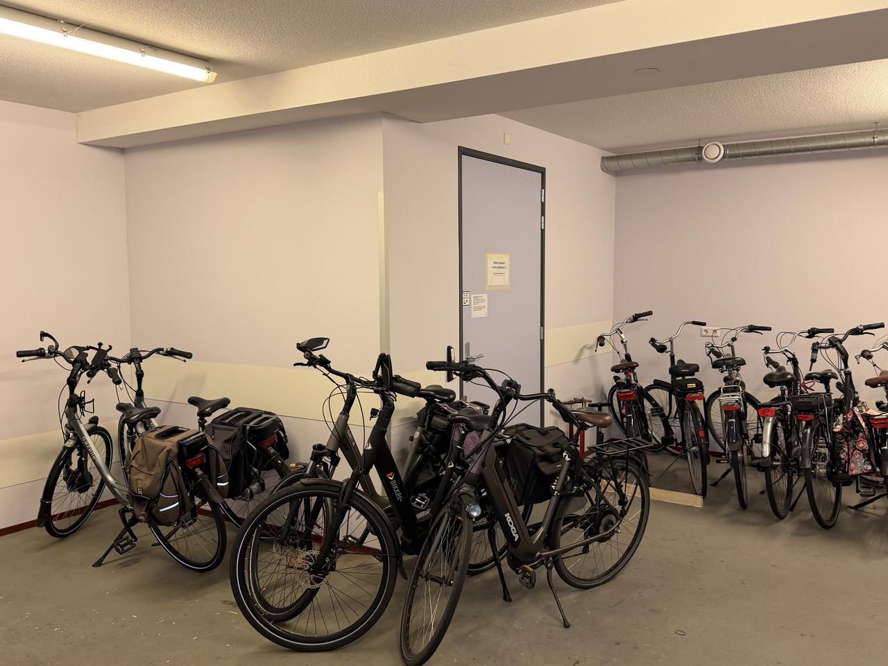 3-kamerappartement met balkon in Oegstgeest - Afbeelding 8
