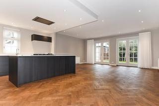 Vrijstaande villa met 5 slaapkamers - Afbeelding 12