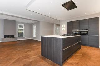 Vrijstaande villa met 5 slaapkamers - Afbeelding 15