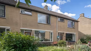 Hoekwoning met tuin in Stadsweiden