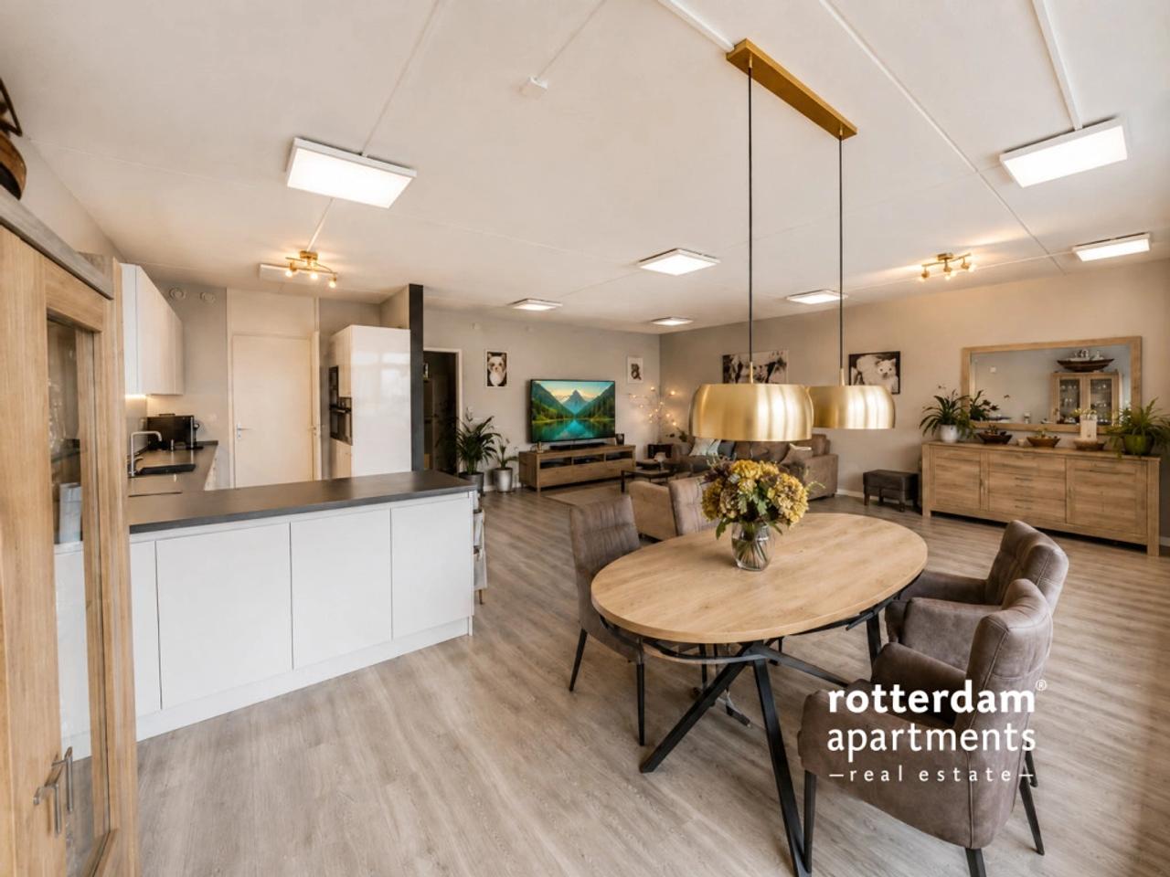 110 m² appartement met balkon in Dordrecht - Afbeelding 4