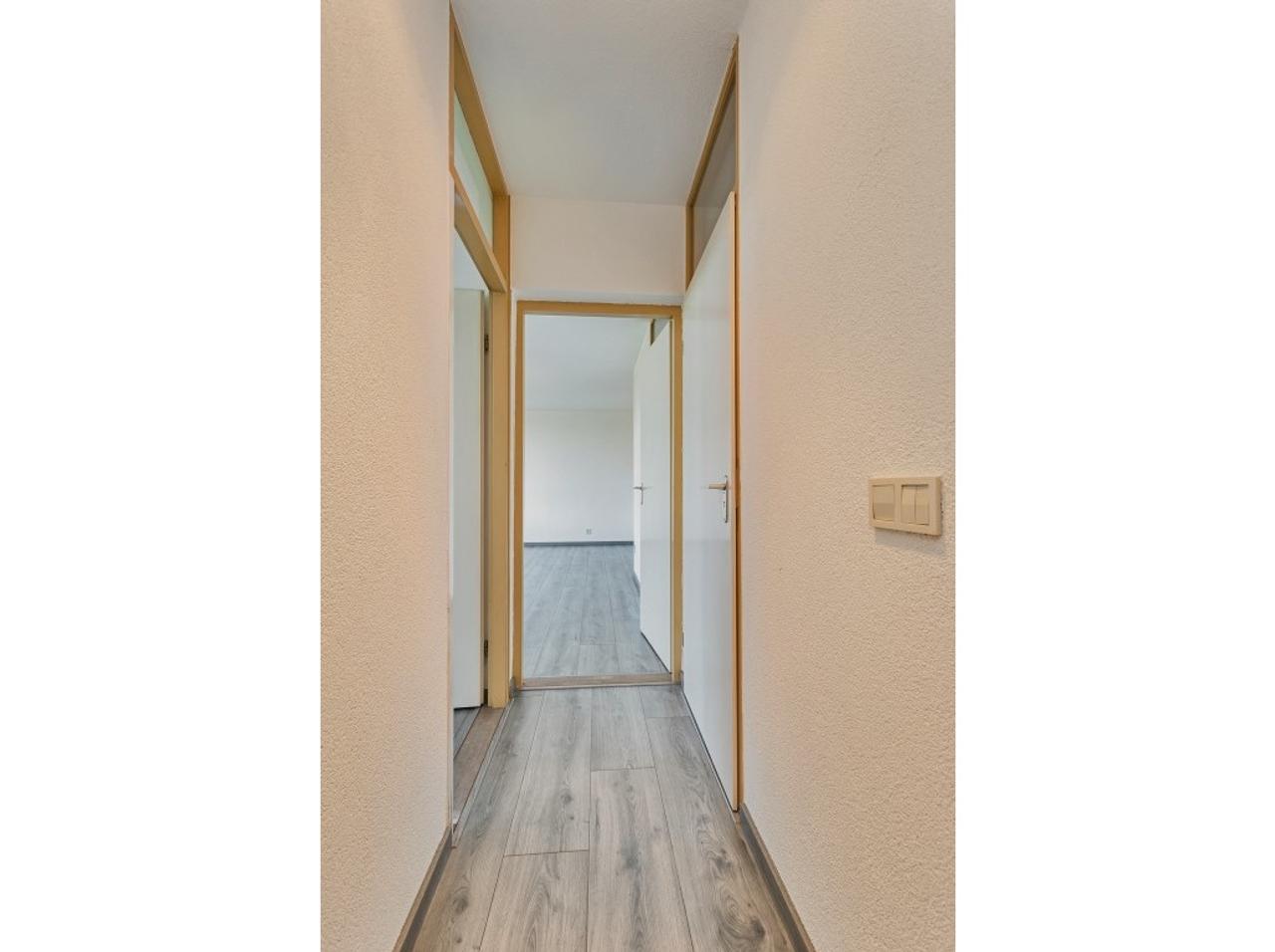 Licht 3-kamerappartement met wintertuin - Afbeelding 8