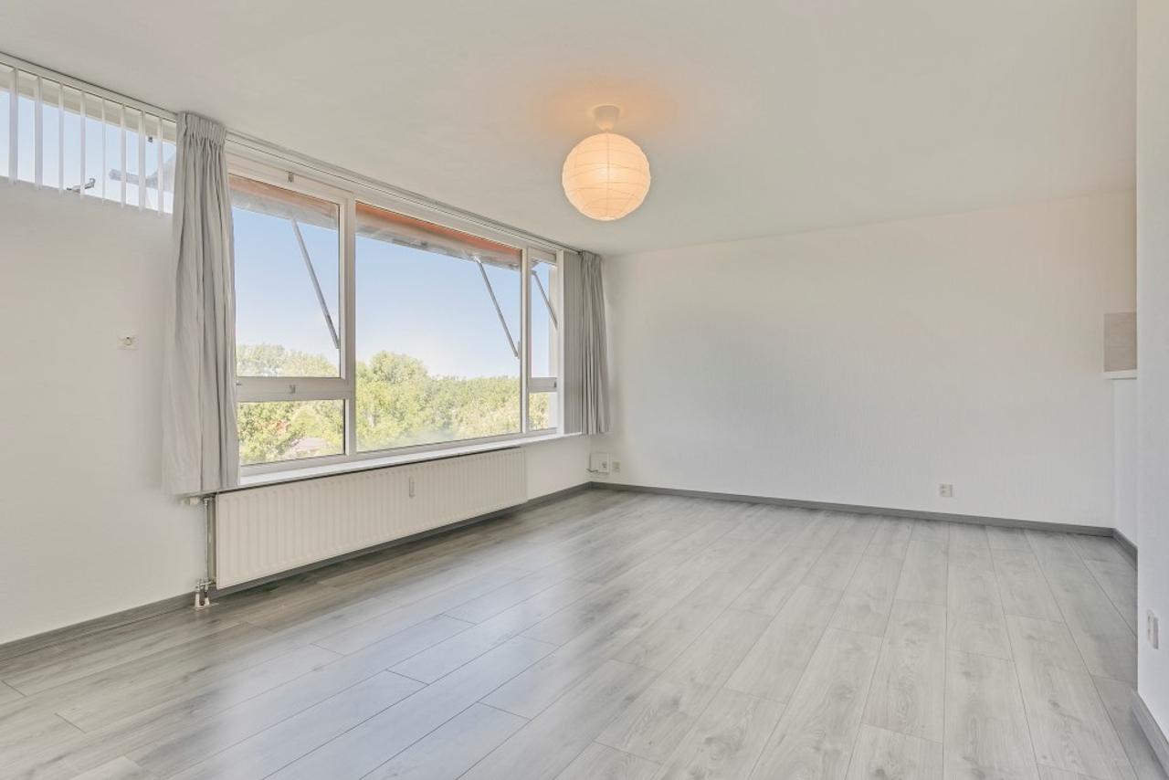 Licht 3-kamerappartement met wintertuin - Afbeelding 10