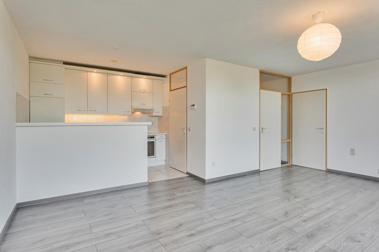 Licht 3-kamerappartement met wintertuin - Afbeelding 12